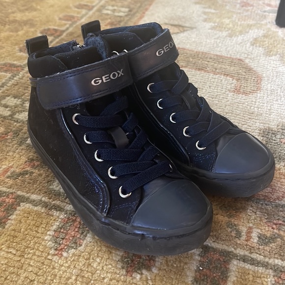 GEOX Girls Suede Sneakers Dark Blue Sz.11 - Picture 5 of 8